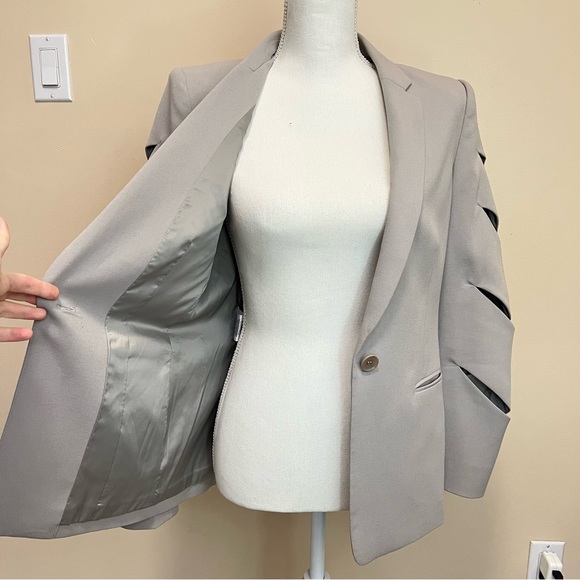 BCBGMAXAZRIA Brent Blazer - Silver Dove - Cutout Sleeves - Picture 3 of 14